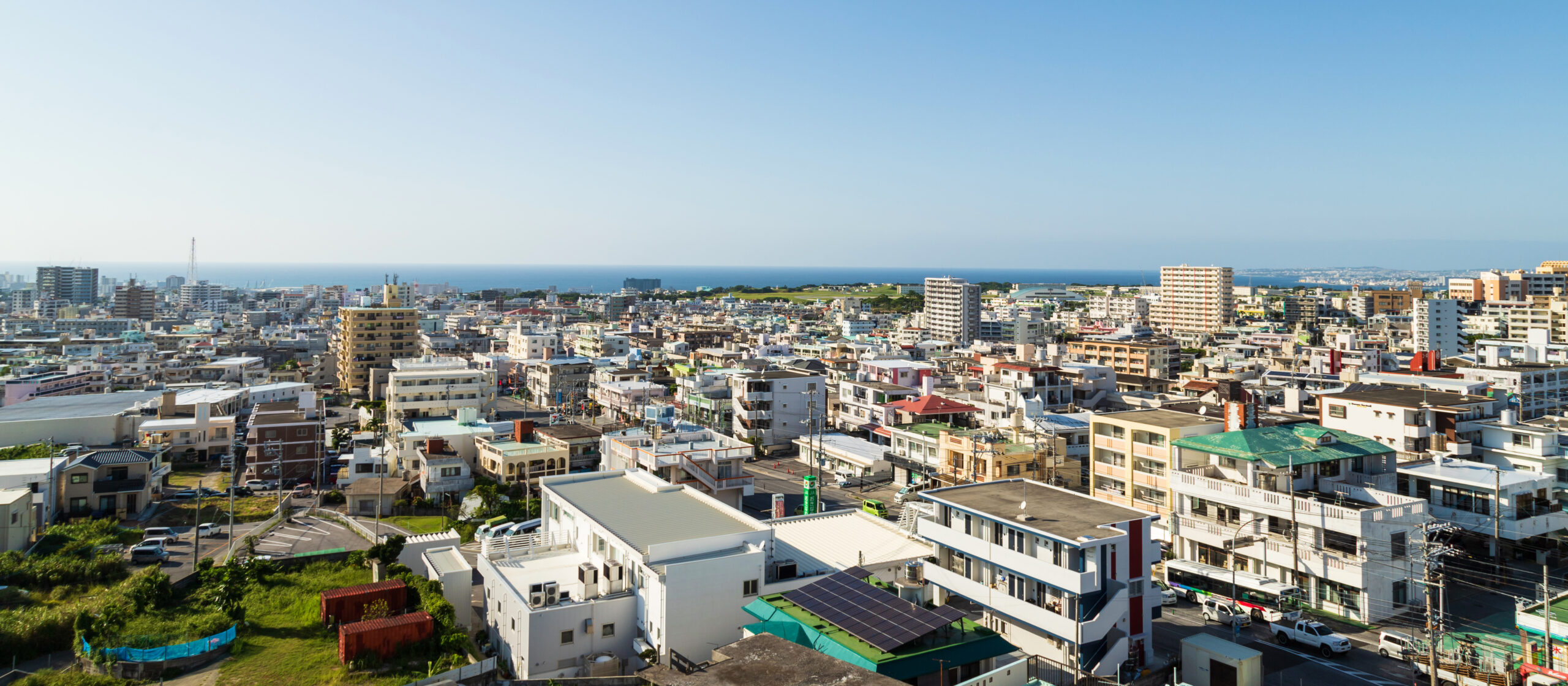 沖縄県宜野湾市の街並み